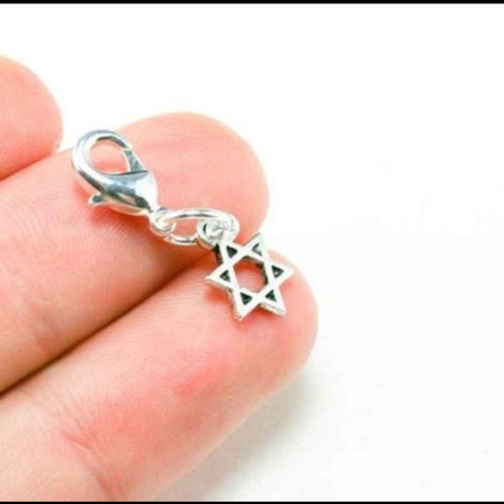 Clip On Star Of David Charms